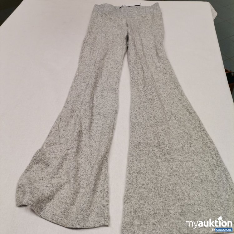 Artikel Nr. 742002: Bershka Strick Pants 