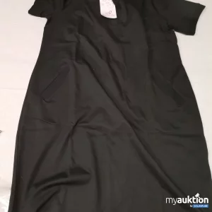 Auktion Emilia Lay Kleid 