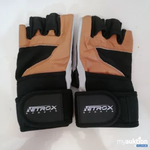 Auktion Tetrox Trainingshandschuh