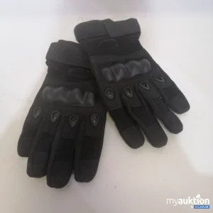 Auktion Handschuhe 