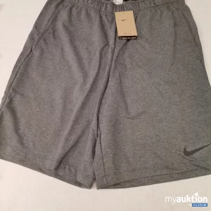 Auktion Nike Jogger Shorts