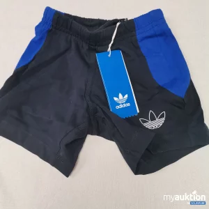 Auktion Adidas Shorts