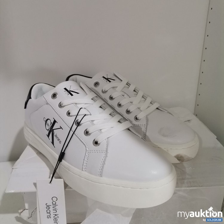 Artikel Nr. 801167: Calvin Klein Sneaker verschmutzt 