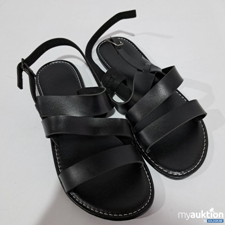 Artikel Nr. 386178: Sandalen mit Riemen schwarz