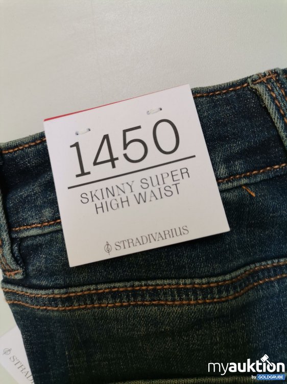 Artikel Nr. 515198: Stradivarius Damen Jeans 