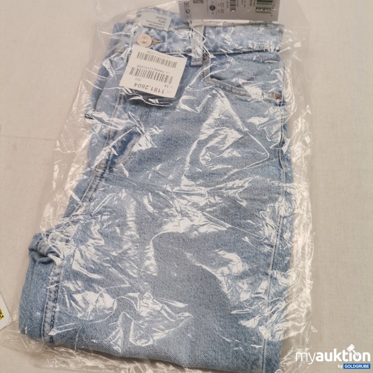 Artikel Nr. 742199: Bershka cropped flare Jean's 