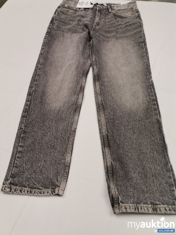 Artikel Nr. 789230: Bershka Jeans 