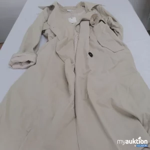 Auktion Trenchcoat