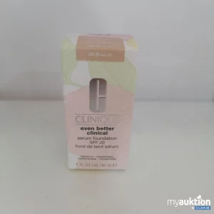 Auktion Clinique Serum Foundation SPF20 30ml