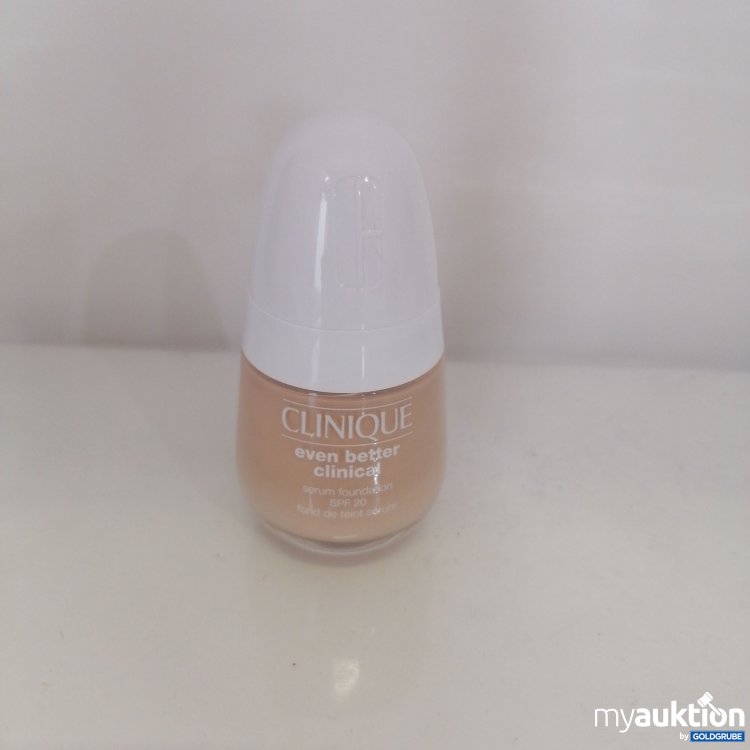 Artikel Nr. 745241: Clinique Serum Foundation SPF20 30ml