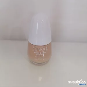 Auktion Clinique Serum Foundation SPF20 30ml