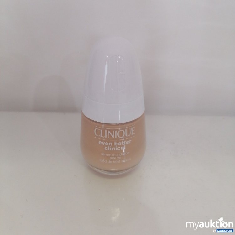 Artikel Nr. 745242: Clinique Serum Foundation SPF20 30ml