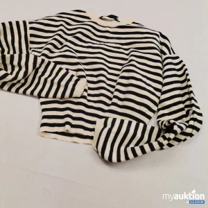 Auktion Bershka Pullover ohne Etikett 