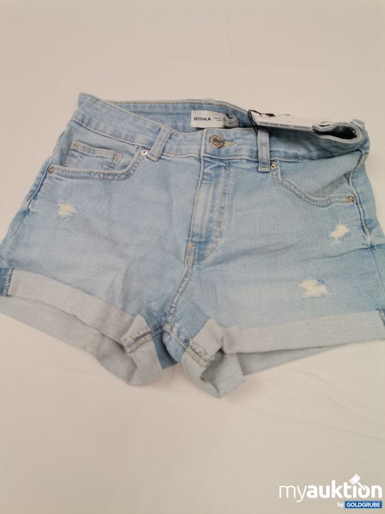 Artikel Nr. 774259: Bershka Jeans Shorts