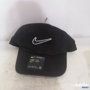 Auktion Nike Kappe 