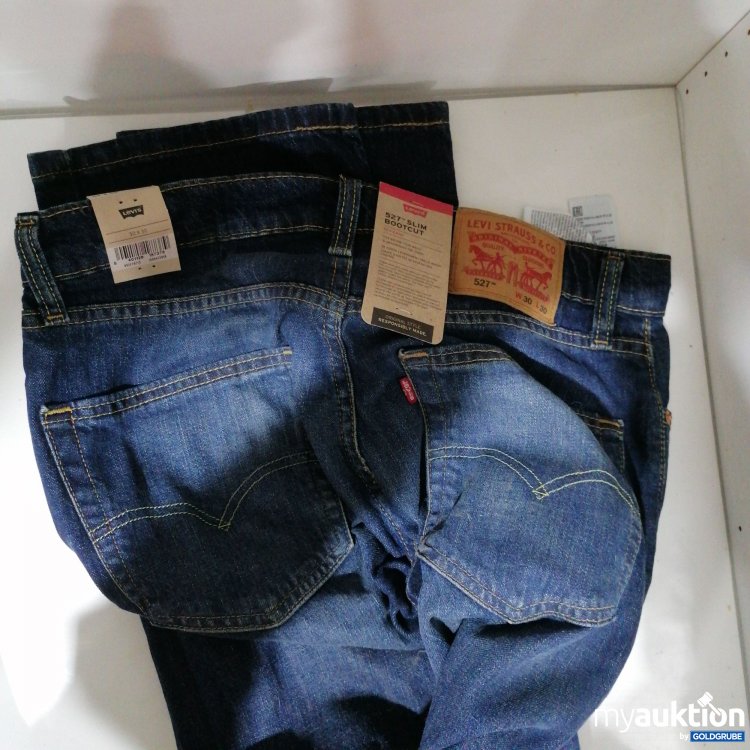 Artikel Nr. 767284: Levis Jeans 527 Slim Bootcut