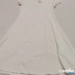 Auktion H&M Kleid verschmutzt