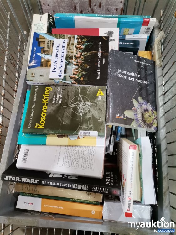 Artikel Nr. 746314: Bunte Büchersammlung