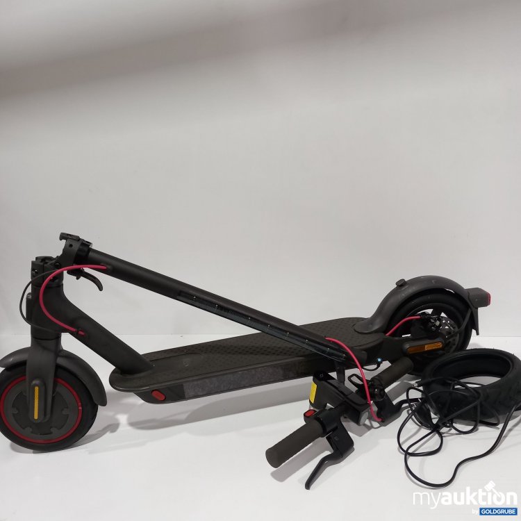 Artikel Nr. 787326: Mi Electric Scooter Pro2 DDHBC07NEB