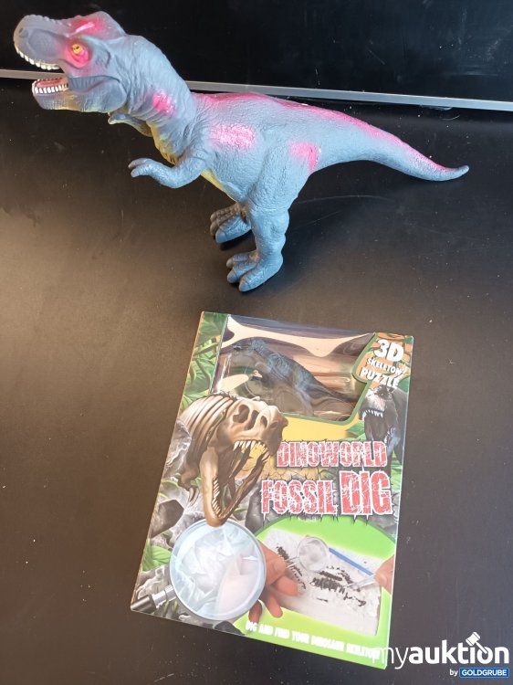 Artikel Nr. 390330: Dinosaurier (l=35cm) und Originalverpacktes Dinosaurier Spiel 