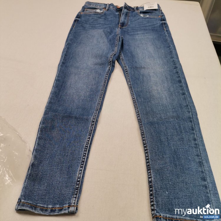 Artikel Nr. 742333: Bershka Jeans 