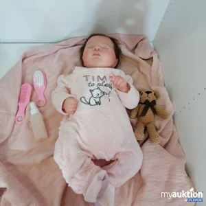 Auktion Baby mit Zubehör 