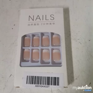 Auktion Nails lt Foto 