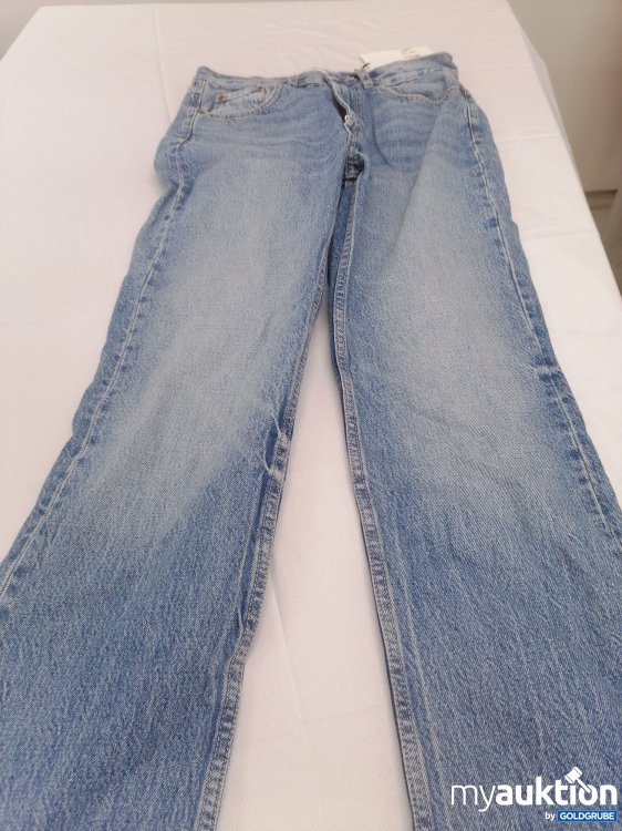 Artikel Nr. 743371: Zara Straight Fit Jeans