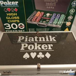 Auktion Neuware, Originalverpackte Piatnik Poker 300 Chips Koffer