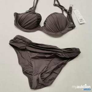 Auktion Maryan Melhorn Bikini