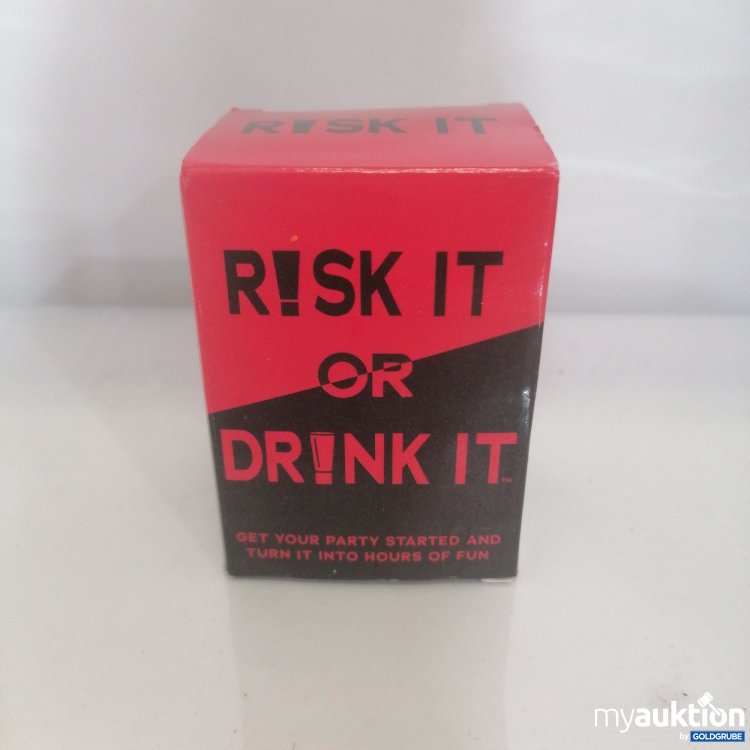 Artikel Nr. 732391: Risk it or Drink it Game