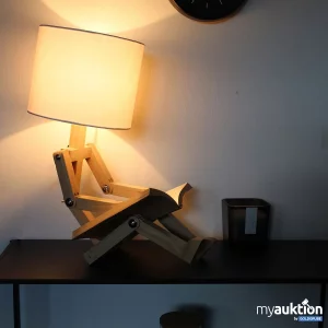 Auktion Sitzende Lampe