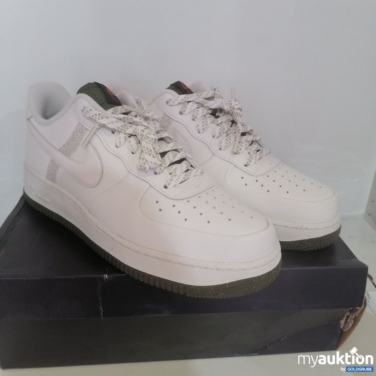 Artikel Nr. 751448: Nike Air Force 1'07 LV8 Schuhe