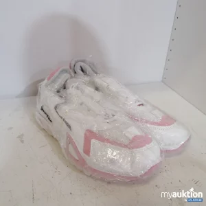 Auktion Sneaker in Weiß und Rosa
