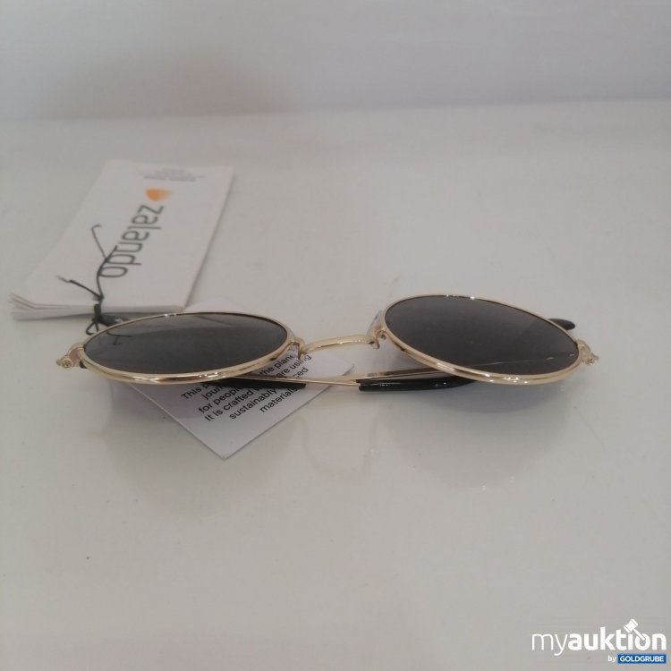 Artikel Nr. 744503: Pier One Sonnenbrille 