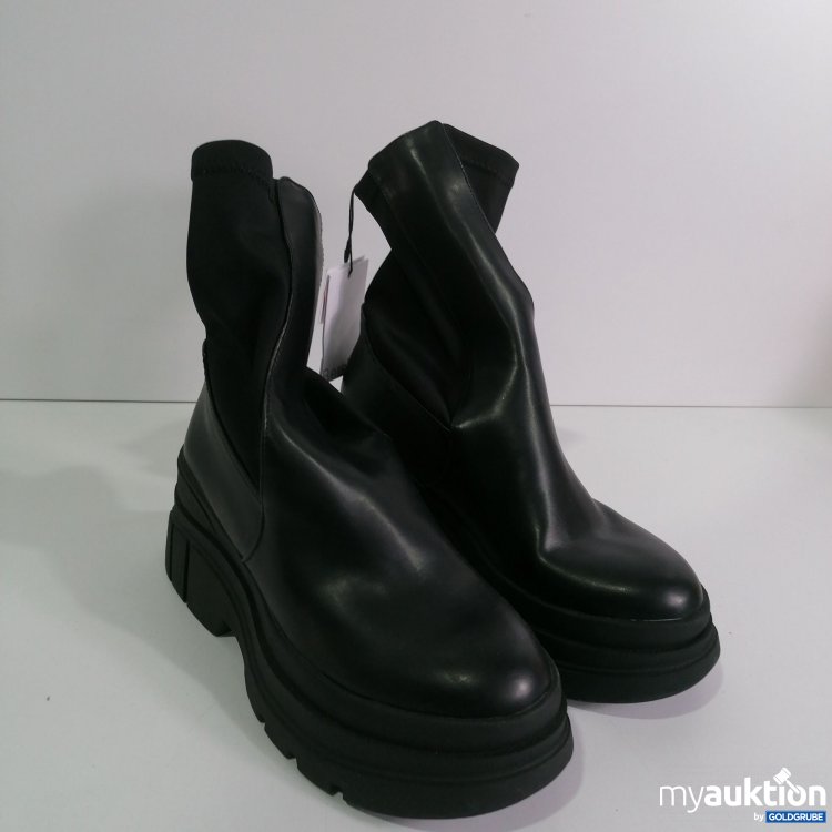 Artikel Nr. 389514: Bershka Stiefelette