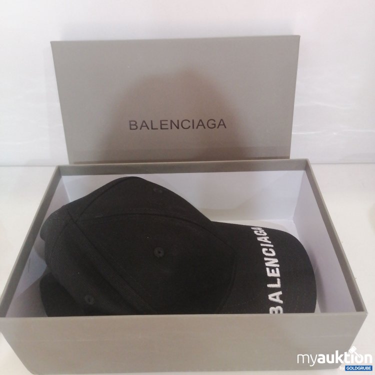 Artikel Nr. 744520: Balenciaga Kappe 