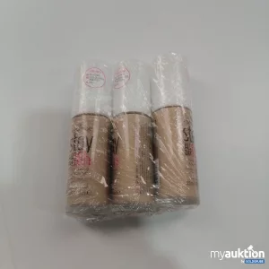 Auktion Essence Foundation 3x30ml