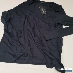 Auktion Base level Shirt