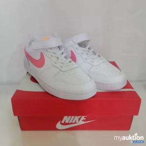 Auktion Nike Kinderschuhe 