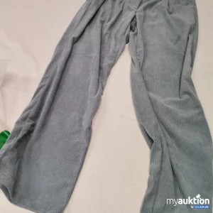 Auktion Halara Cordhose 