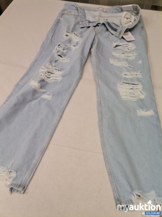 Artikel Nr. 716579: Bershka Jeans 