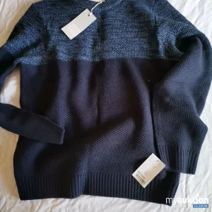 Auktion Folk Pullover 