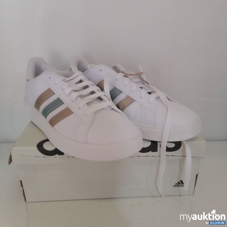 Artikel Nr. 751618: Adidas Damenschuhe 