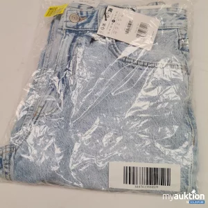 Artikel Nr. 788652: Bershka Straight Jean's 