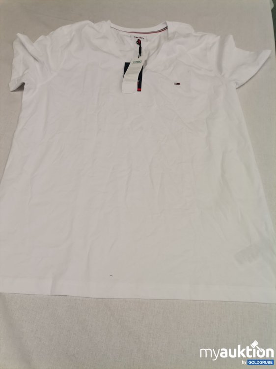 Artikel Nr. 735703: Tommy Hilfiger Shirt verschmutzt 