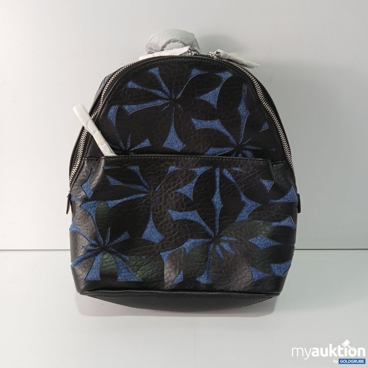 Artikel Nr. 799703: Desigual Rucksack ca.24x28cm