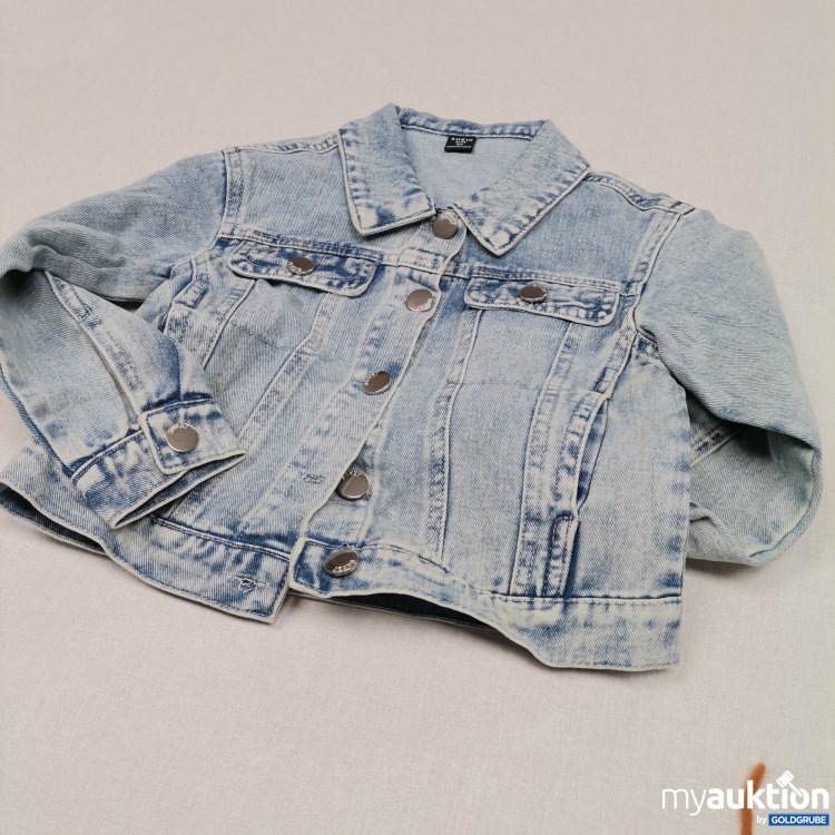 Artikel Nr. 742743: Shein Jeansjacke 