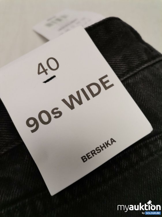 Artikel Nr. 705823: Bershka Jeans 