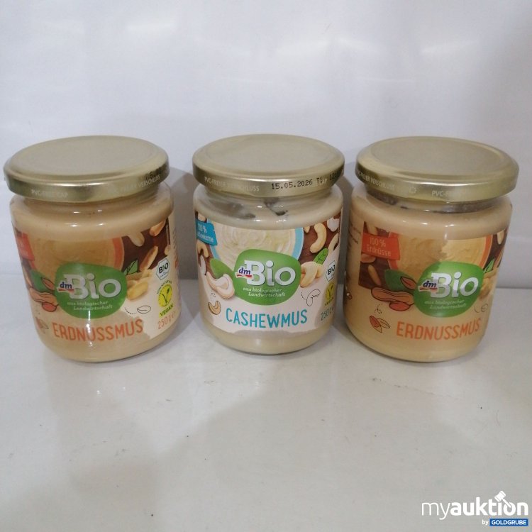 Artikel Nr. 749824: Dm 2x Bio Erdnussmus 250g 1x Cashewmus 250g